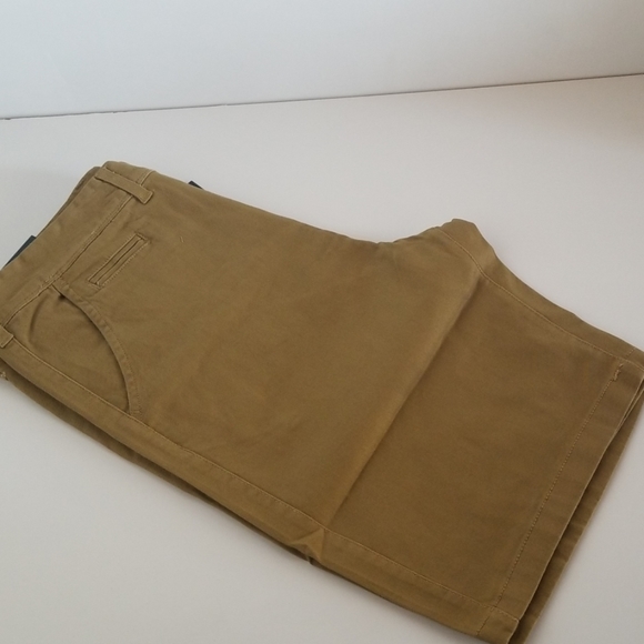 Men’s flat front shorts | blu rock NY - Picture 2 of 6